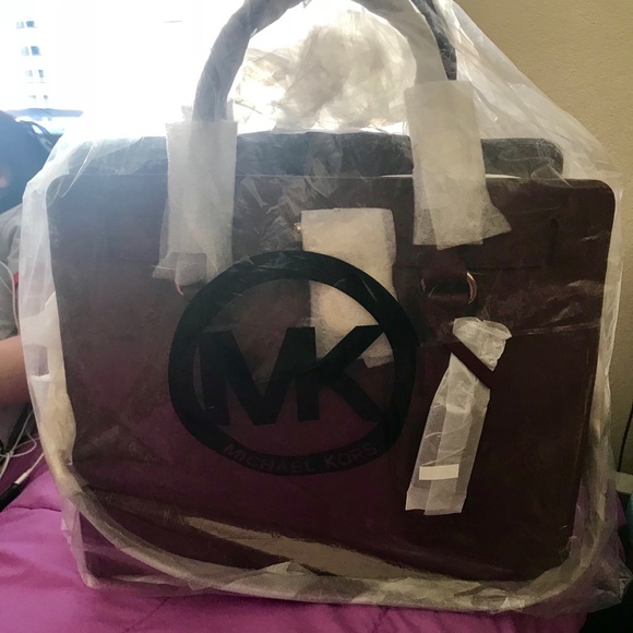 ‼️SOLD‼️BNWT Michael Kors Large Hamilton - Picture 2 of 8